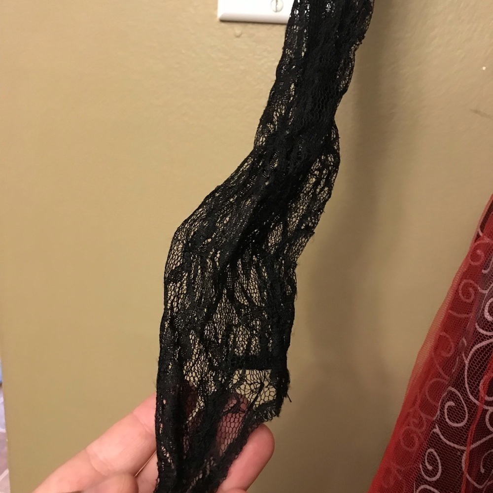 Vampire Dress Costume - Picture 4 of 10